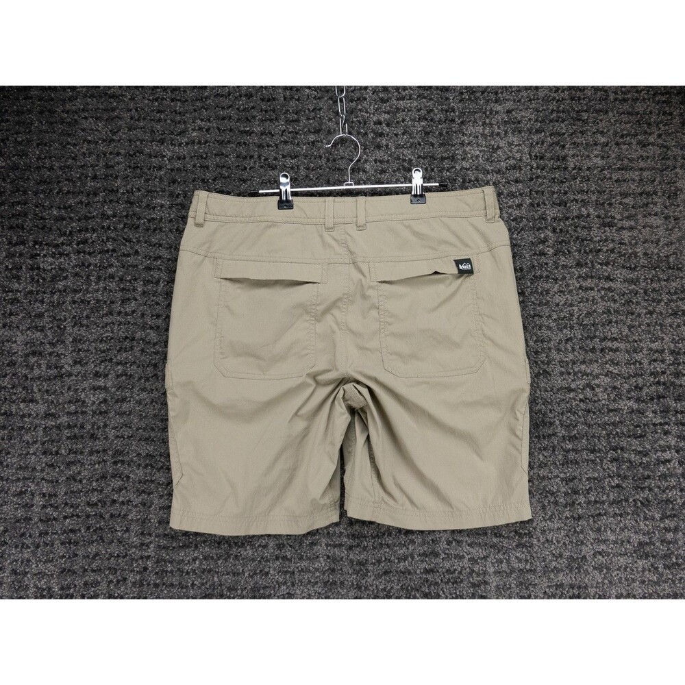 REI Cargo Shorts Womens 14 Beige Relaxed Belted Stretch Quick Dry Hike Gorpcore - Picture 16 of 16